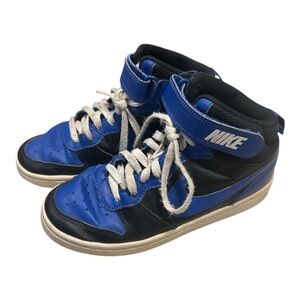 Nike Kids Black and Blue Sneakers